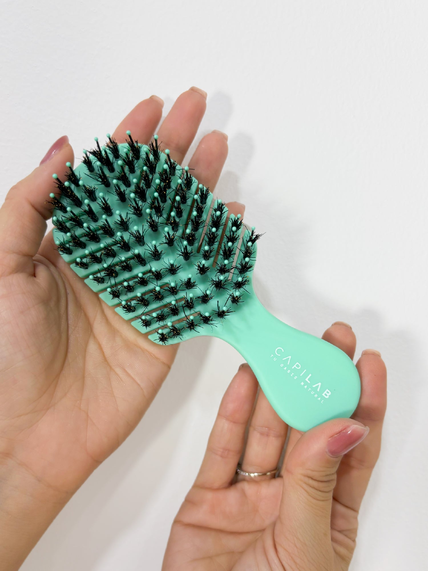 Cepillo Anti-Frizz Mini